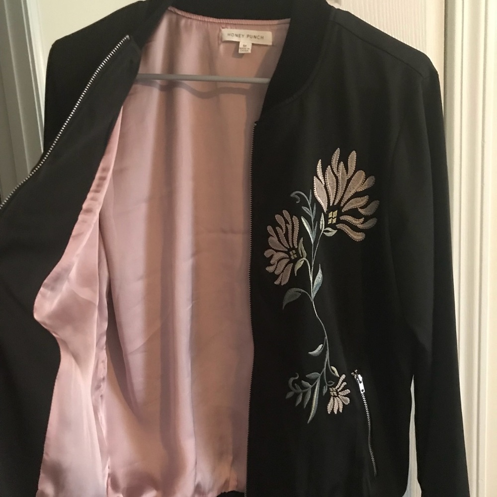 Bomber jacket - Picture 2 of 3